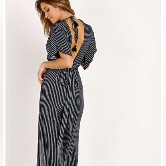 FAITHFULL the Brand Cedric Jumpsuit striped white and black v neck size 4 - Picture 2 of 15